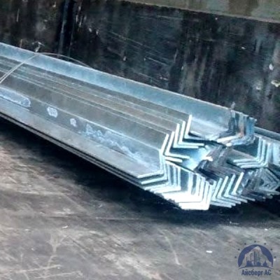 Уголок стальной равнополочный 110х110х7 мм С345 ГОСТ 8509-93 купить  в Костроме